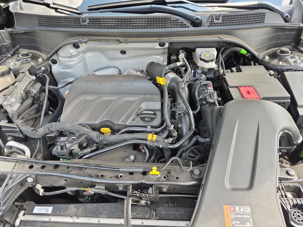 2025 Buick Envista Sport Touring - Photo 21