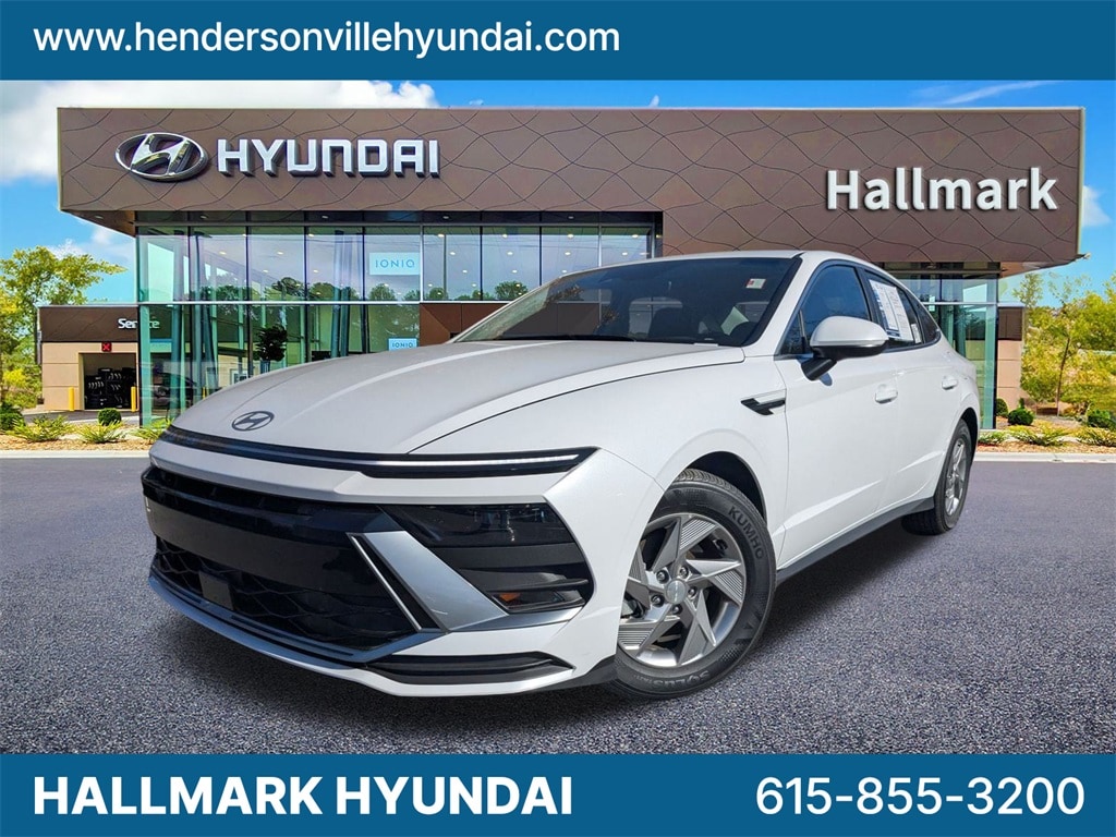 2025 Hyundai Sonata SE's photo