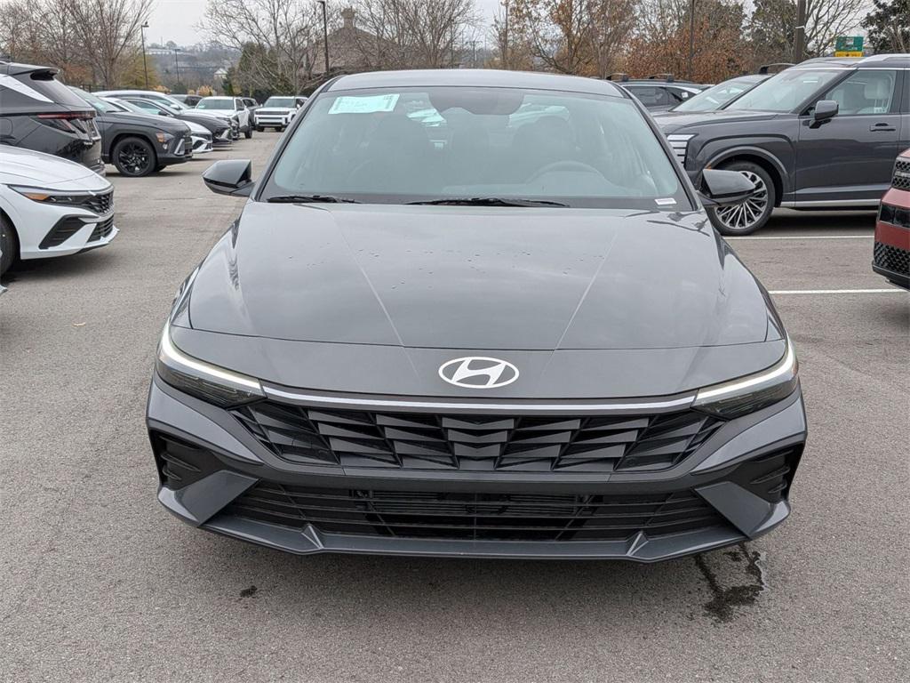 2026 Hyundai Elantra Hybrid SEL Sport photo 2