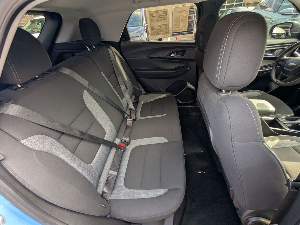 2024 Chevrolet TrailBlazer LS - Photo 19