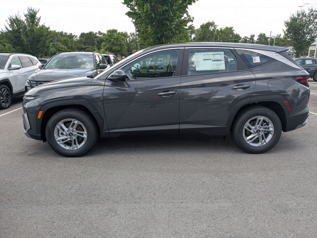 2026 Hyundai Tucson SE - Photo 9