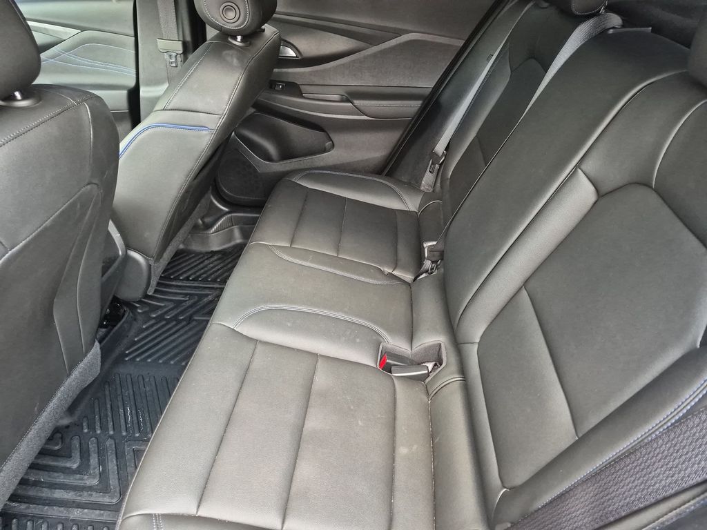 2025 Buick Envista Sport Touring - Photo 17