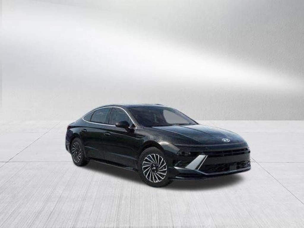 New 2026 Hyundai Sonata Hybrid SEL Sedan