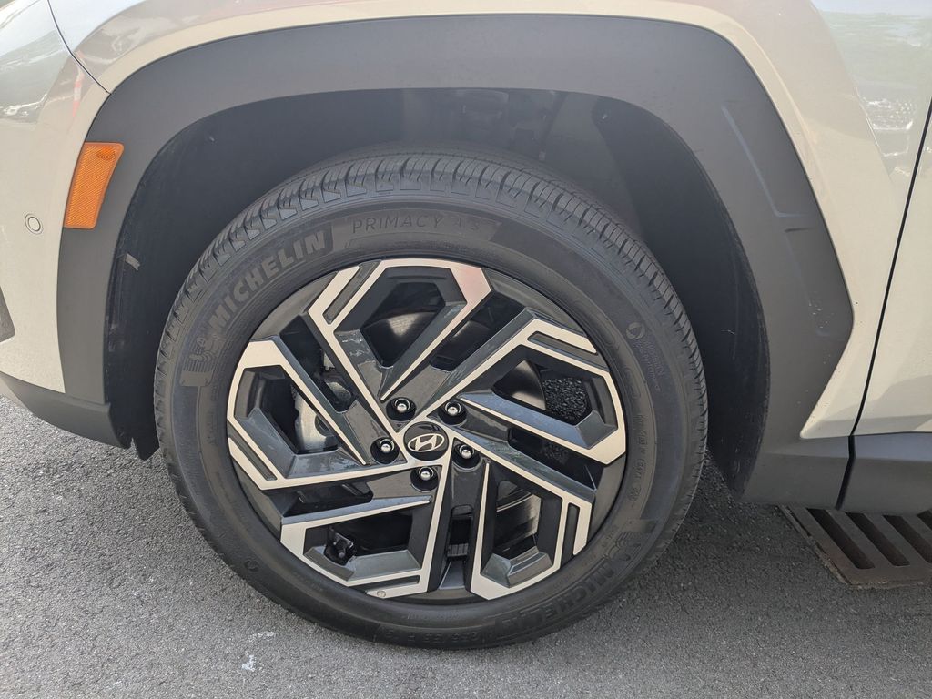 2025 Hyundai Tucson Limited - Photo 26