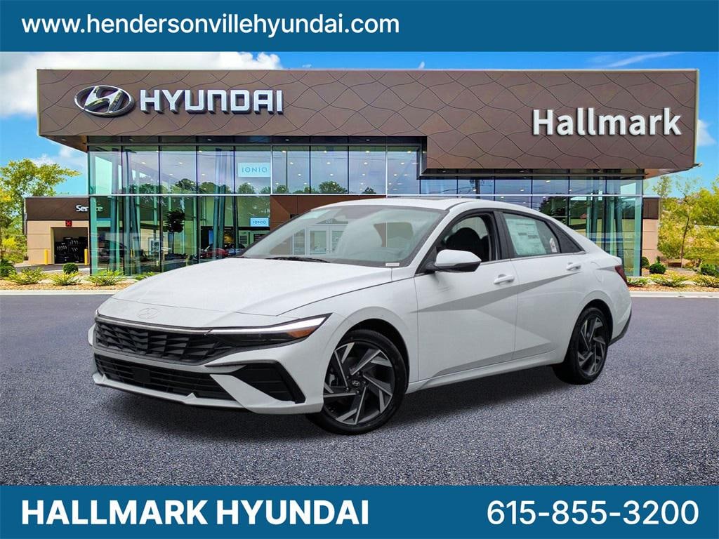 New 2025 Hyundai Elantra Limited Sedan