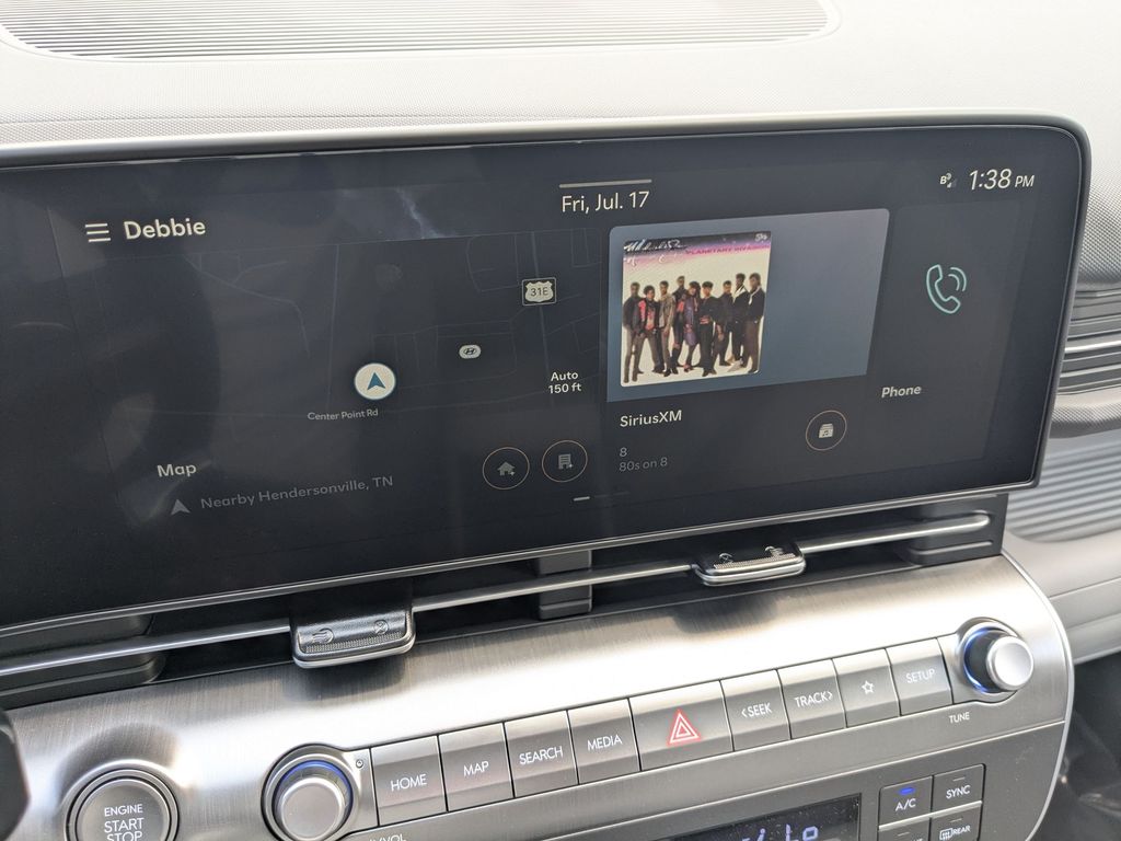 2026 Hyundai Kona Limited - Photo 15
