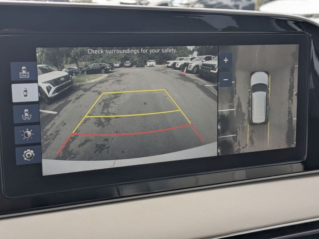 2021 Hyundai Palisade Limited - Photo 13