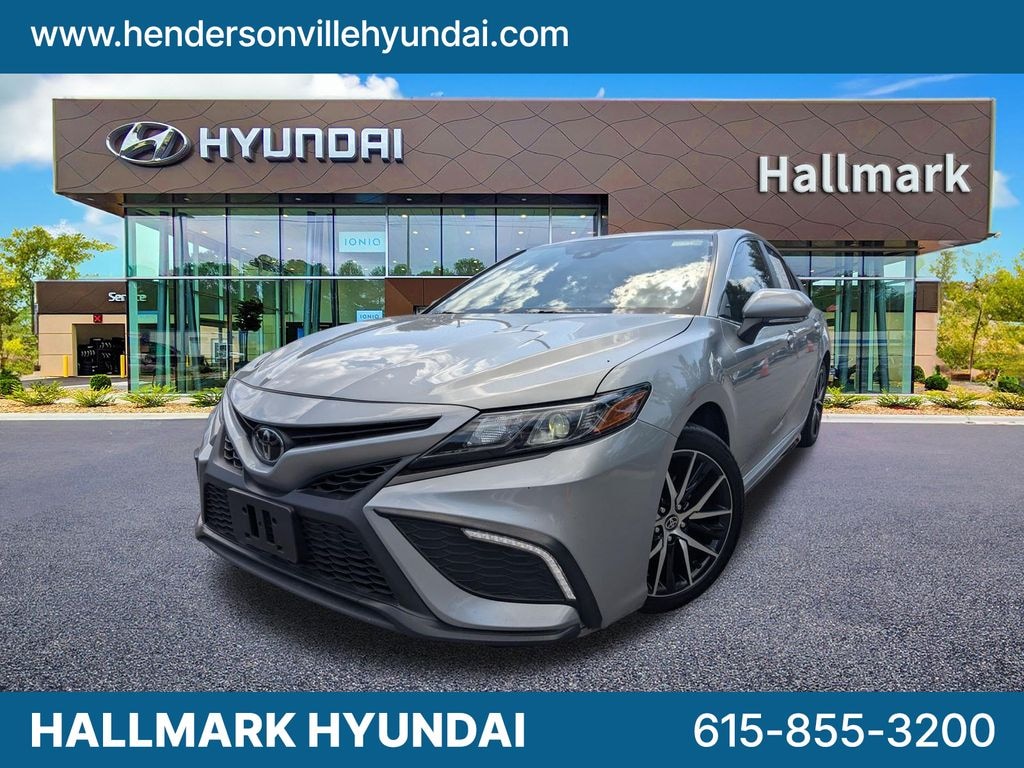 Used 2024 Toyota Camry SE Sedan