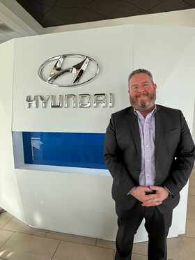 Staff member Chris Blinkinsoph from ID_839459