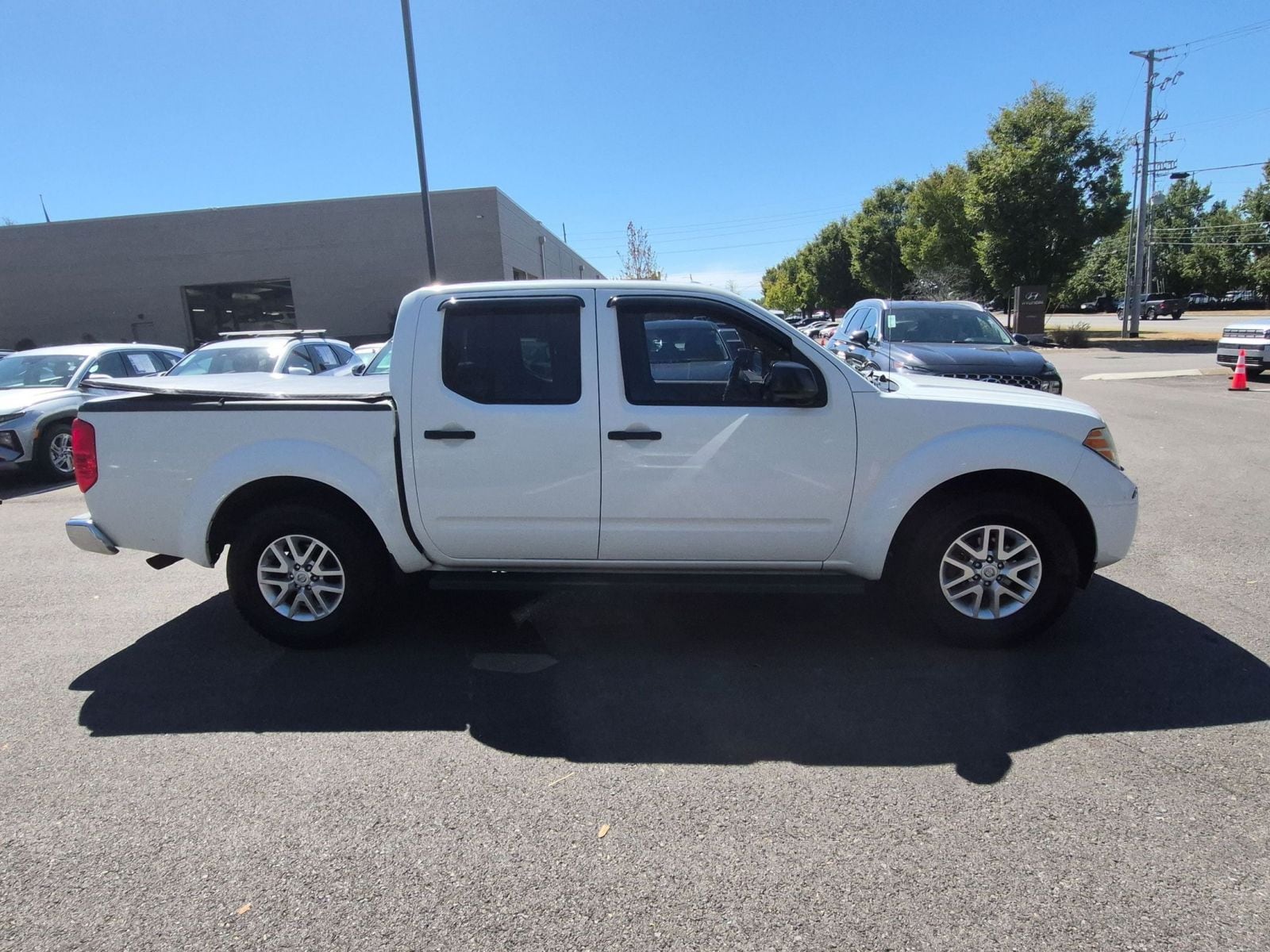Used 2014 Nissan Frontier SV with VIN 1N6AD0ER3EN707035 for sale in Hendersonville, TN