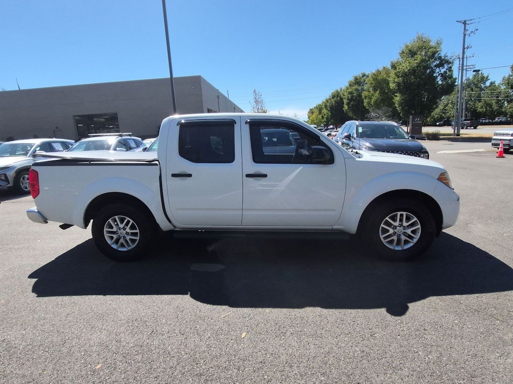 Used 2014 Nissan Frontier SV Crew Cab