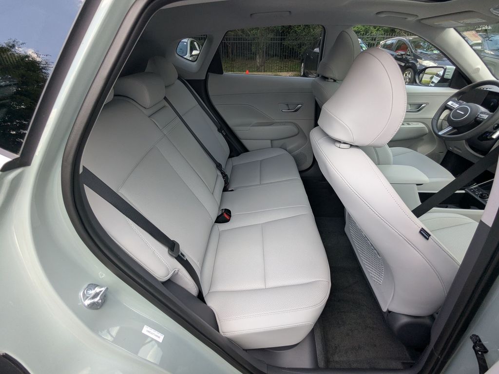 2026 Hyundai Kona Limited - Photo 22