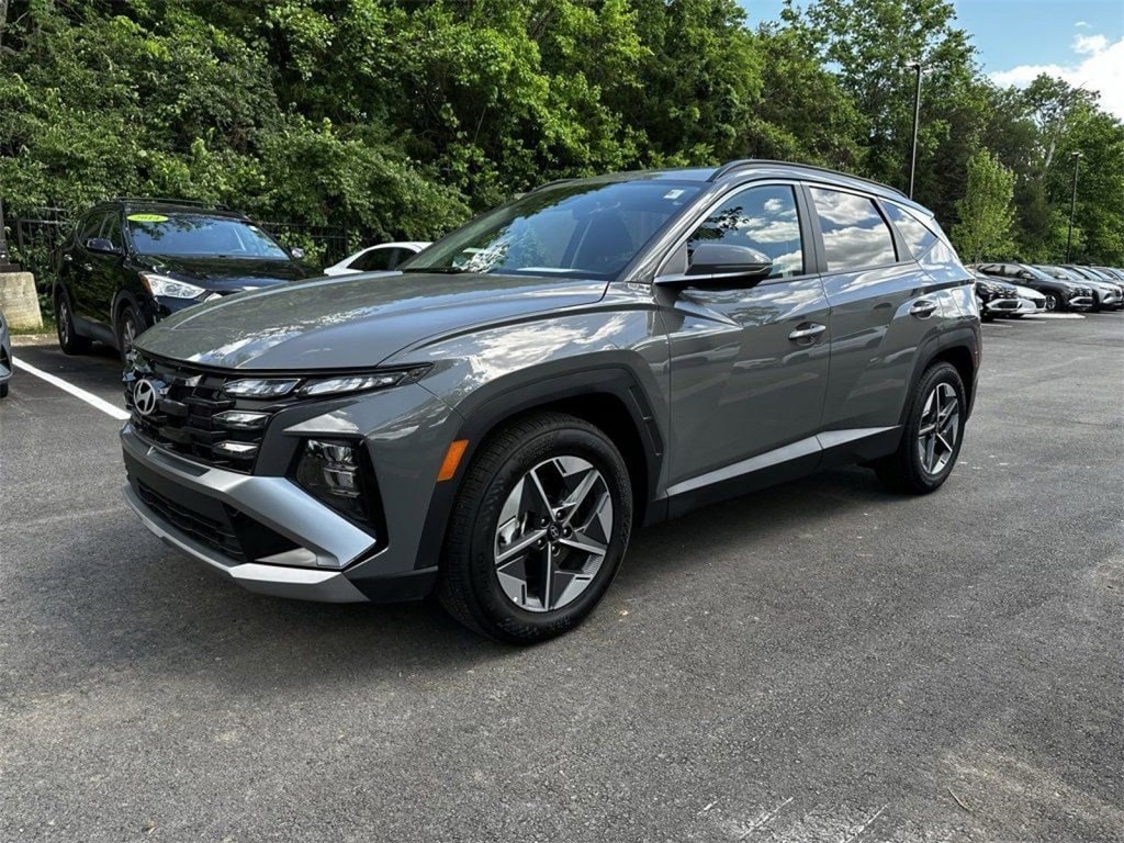 Certified 2025 Hyundai Tucson SEL Convenience with VIN 5NMJC3DE5SH445601 for sale in Hendersonville, TN