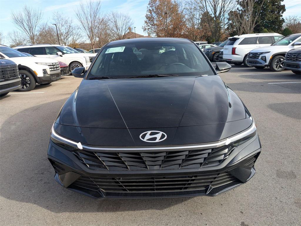 2026 Hyundai Elantra Hybrid SEL Sport photo 2