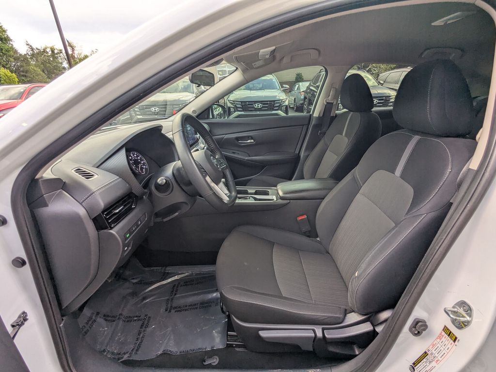 2022 Nissan Sentra SV - Photo 15