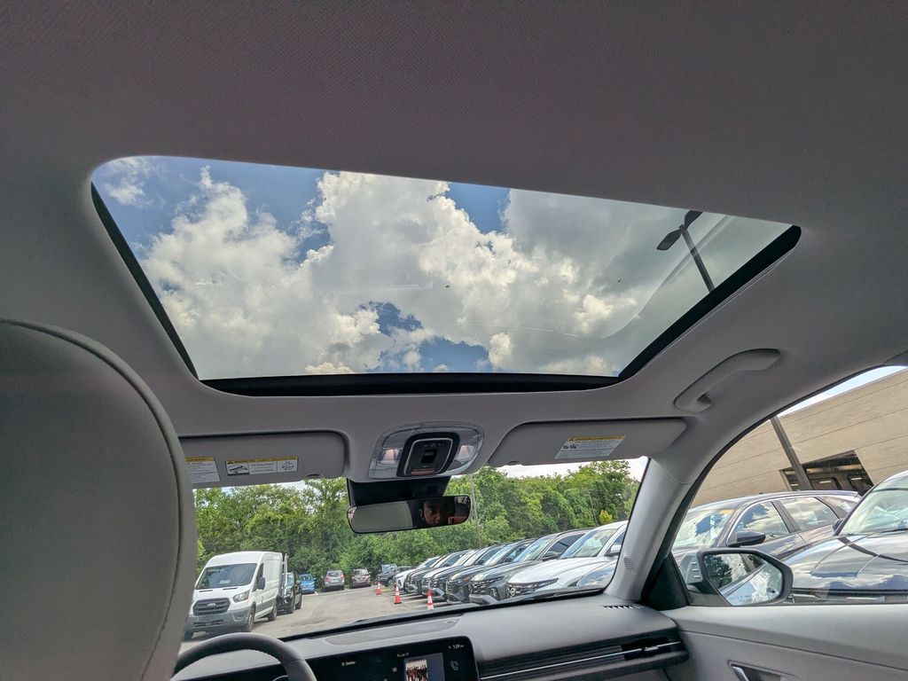2026 Hyundai Kona Limited - Photo 20