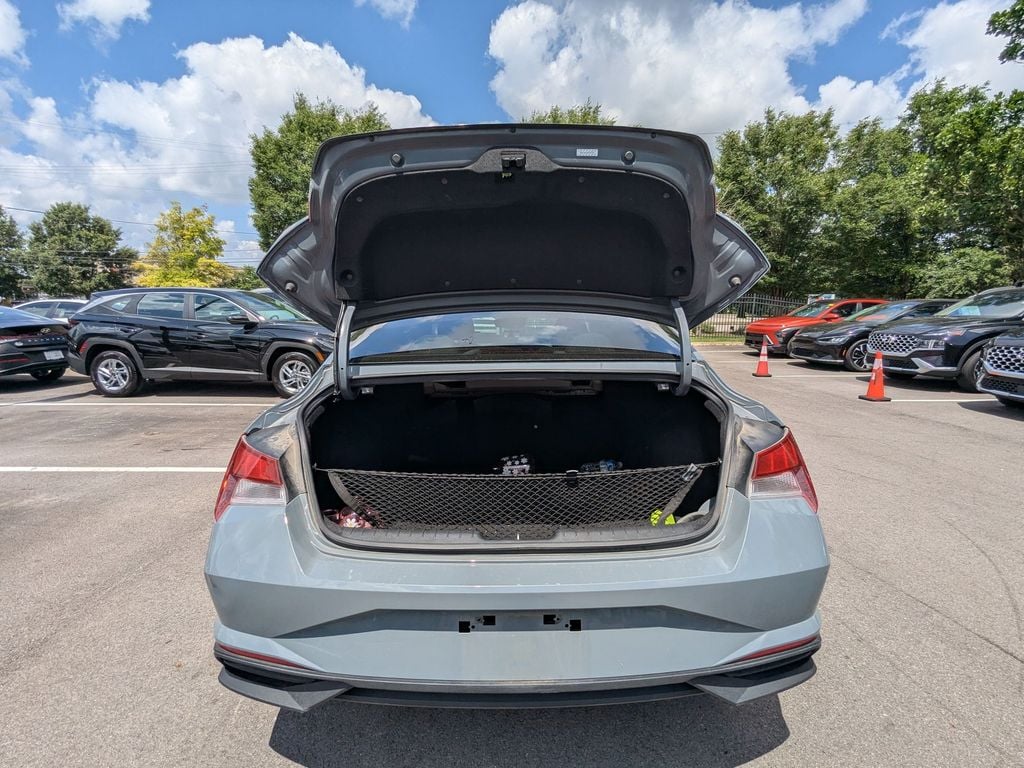 Used 2022 Hyundai Elantra SEL Sedan