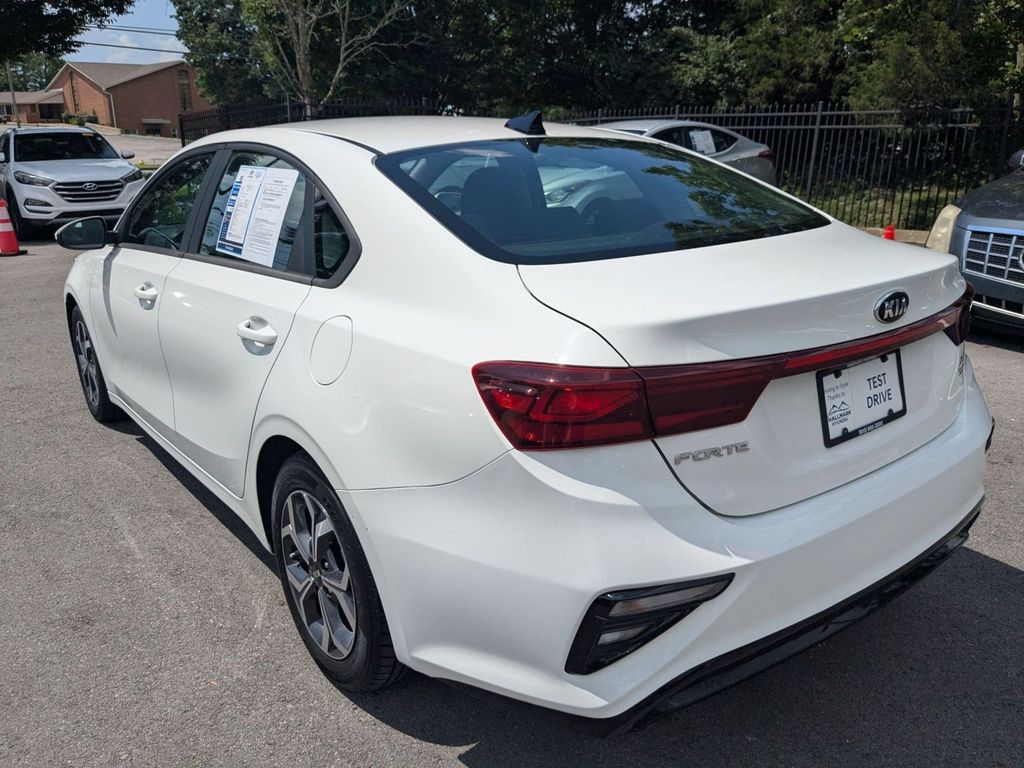 2020 Kia FORTE LXS - Photo 8