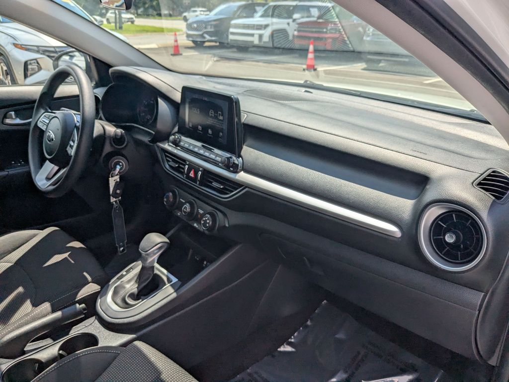 2020 Kia FORTE LXS - Photo 21