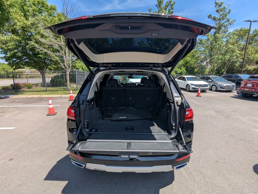 2020 BMW X7 40i - Photo 6