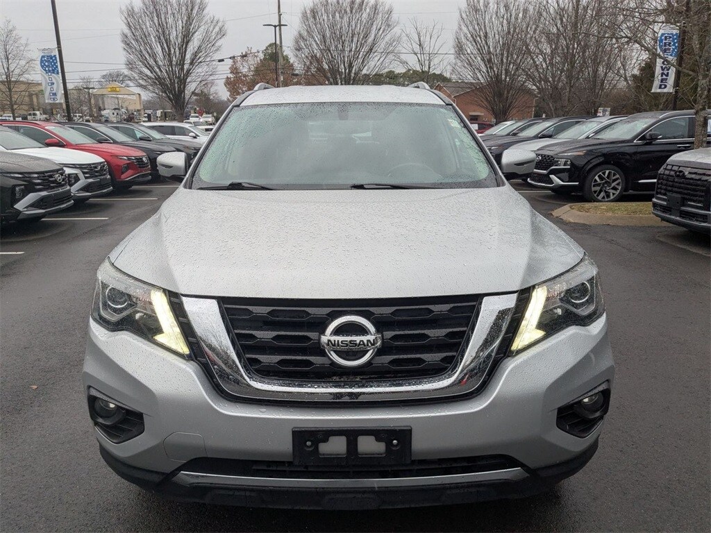 Used 2019 Nissan Pathfinder SL SUV