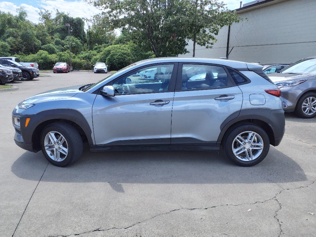 Used 2019 Hyundai Kona SE with VIN KM8K12AA0KU306065 for sale in Hendersonville, TN