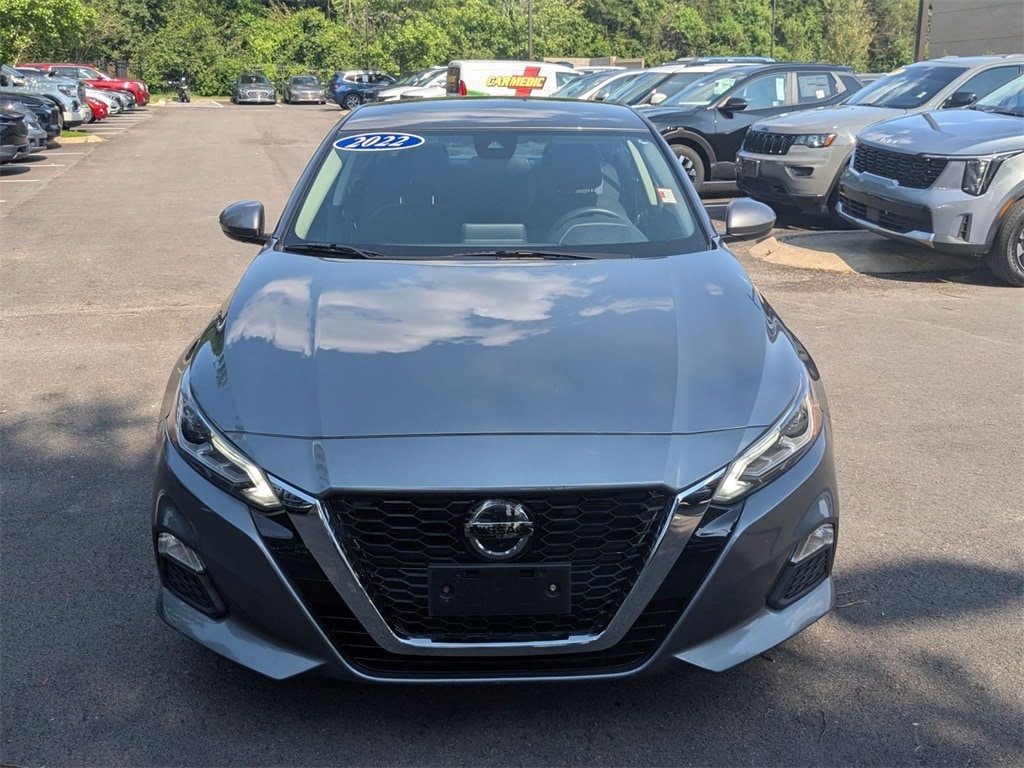 Used 2022 Nissan Altima SV with VIN 1N4BL4DV9NN394725 for sale in Hendersonville, TN