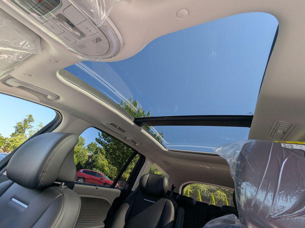 2026 Hyundai IONIQ 9 Performance Limited - Photo 15