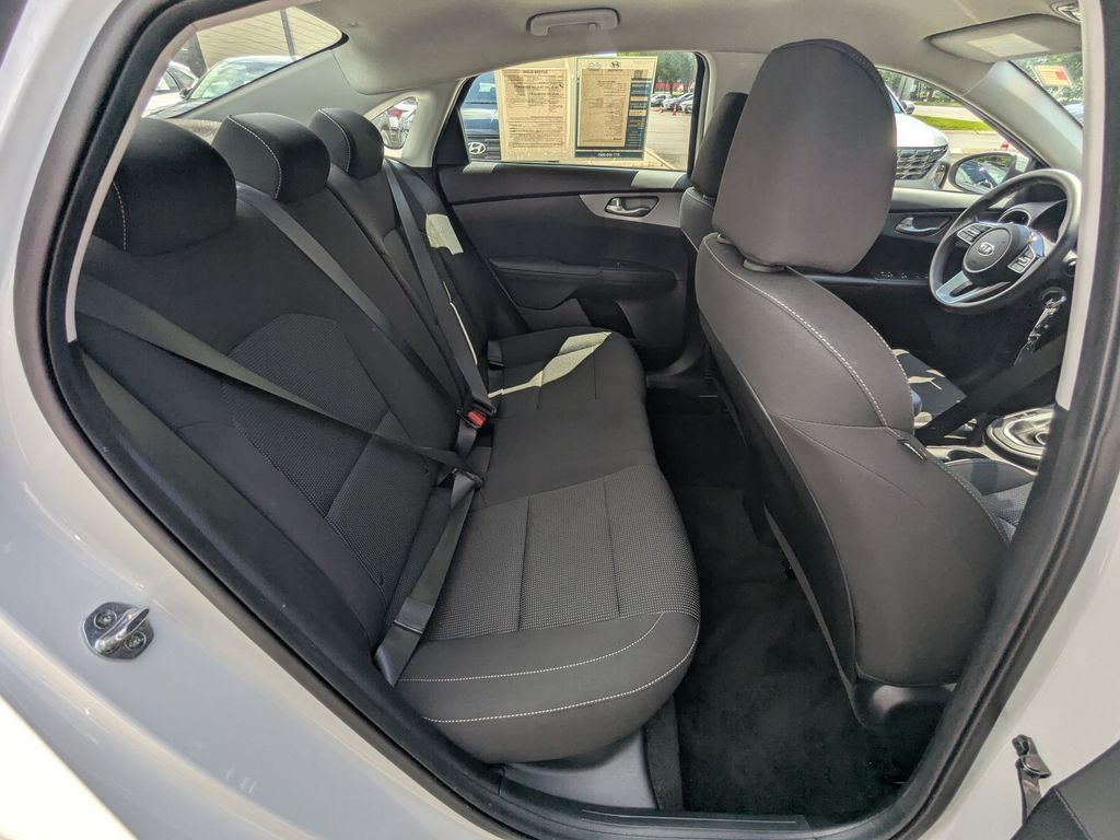 2020 Kia FORTE LXS - Photo 19