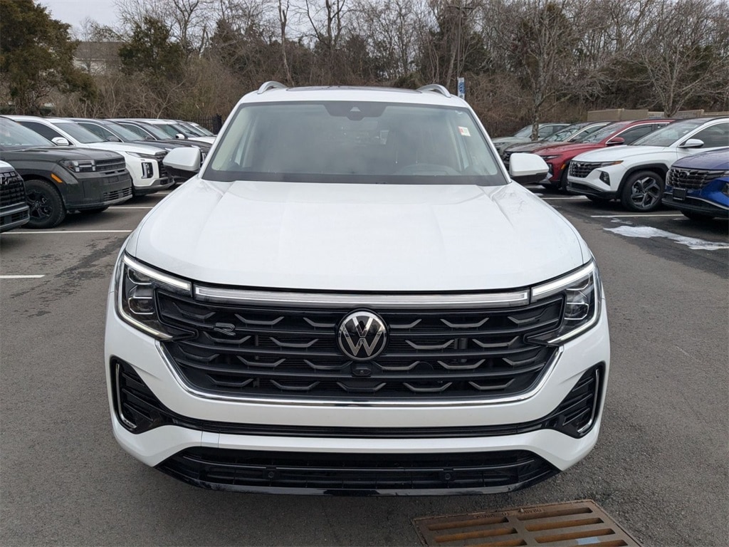 Used 2024 Volkswagen Atlas 2.0T SEL Premium R-Line SUV