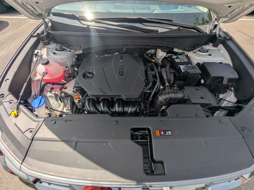 2025 Hyundai Tucson Limited - Photo 25