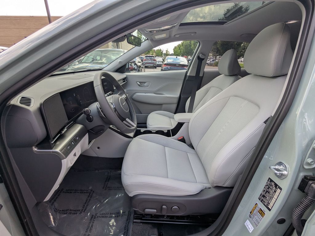 2026 Hyundai Kona Limited - Photo 17