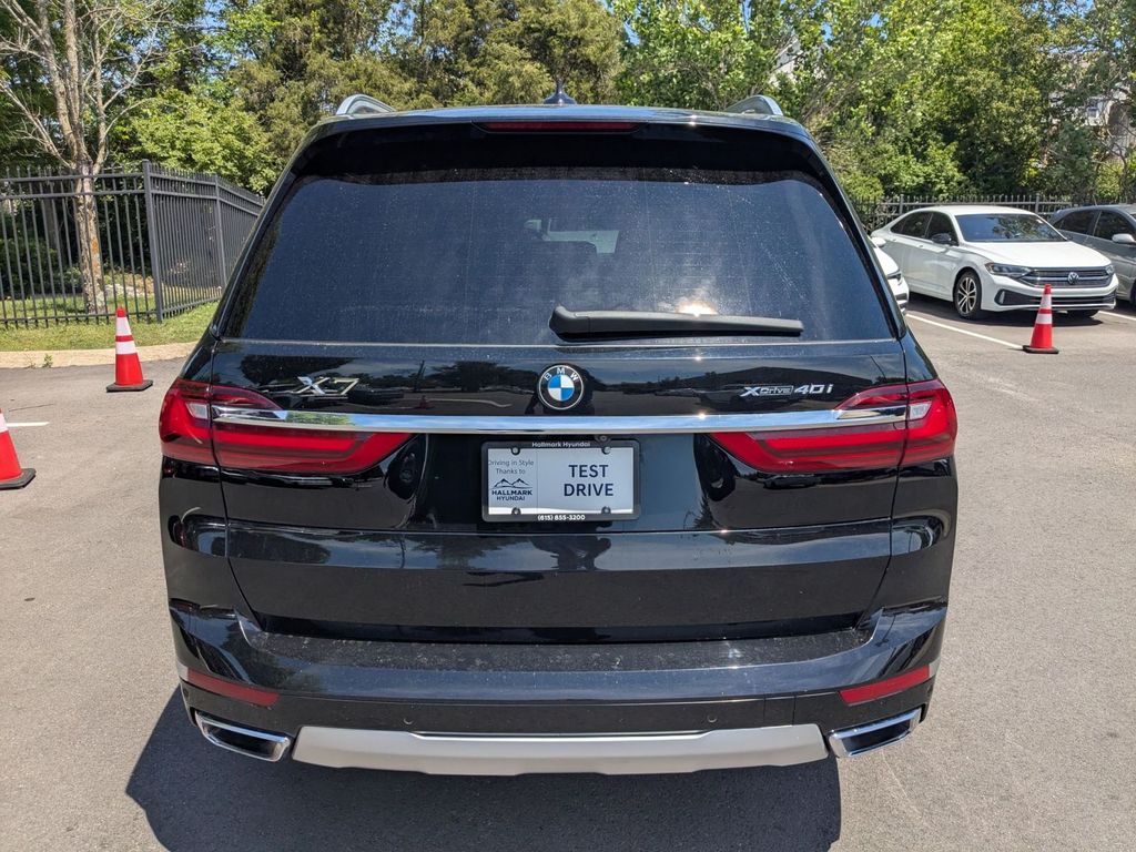 2020 BMW X7 40i - Photo 7
