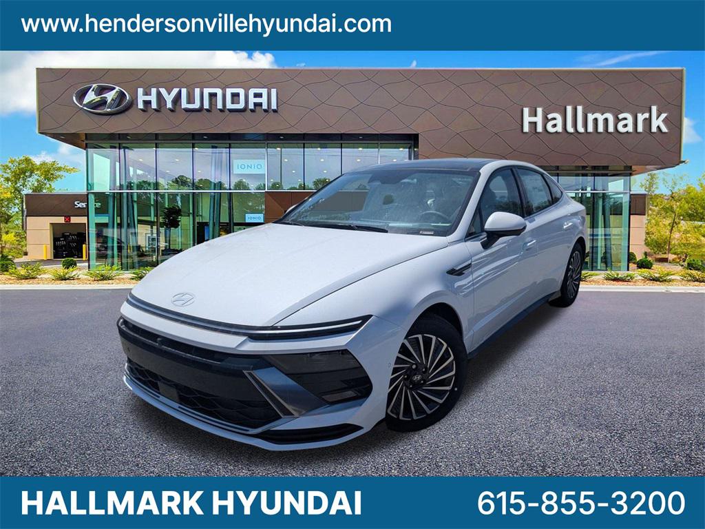 2025 Hyundai Sonata Hybrid Sedan 