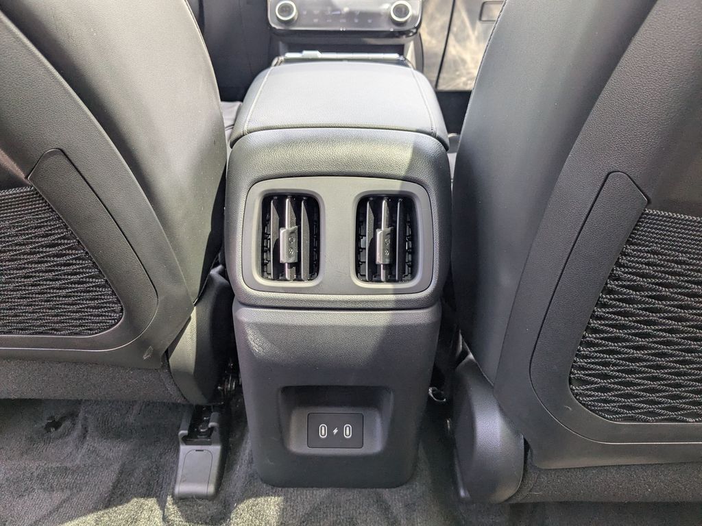 2025 Hyundai Tucson SEL Convenience - Photo 18