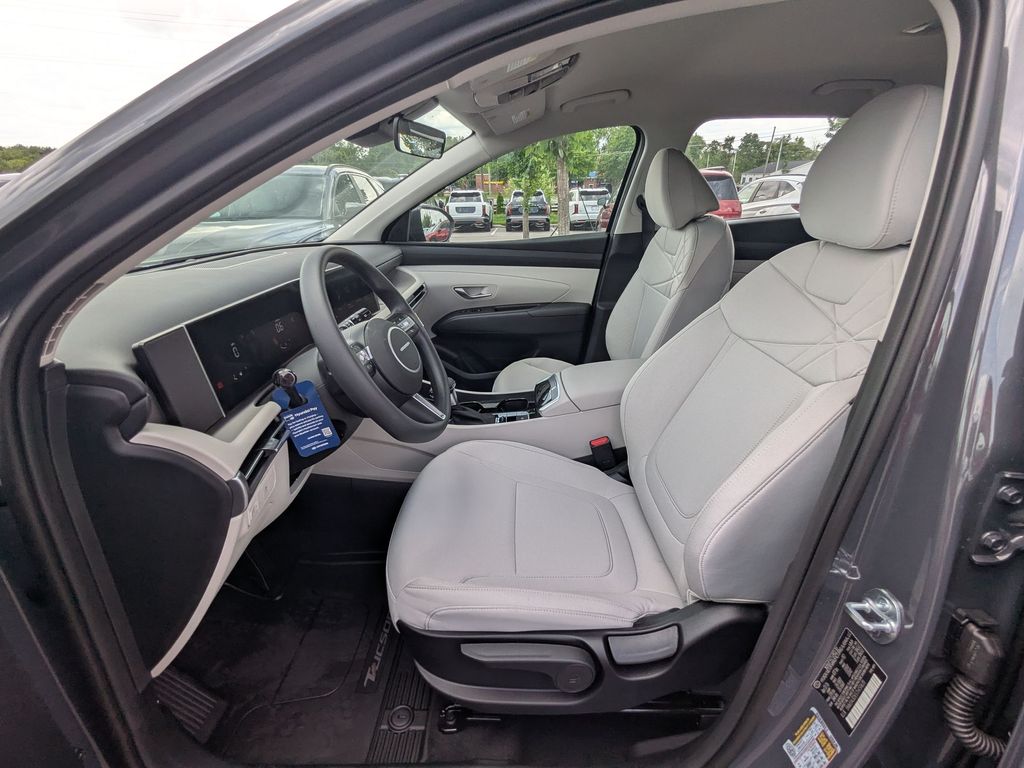 2026 Hyundai Tucson SE - Photo 15