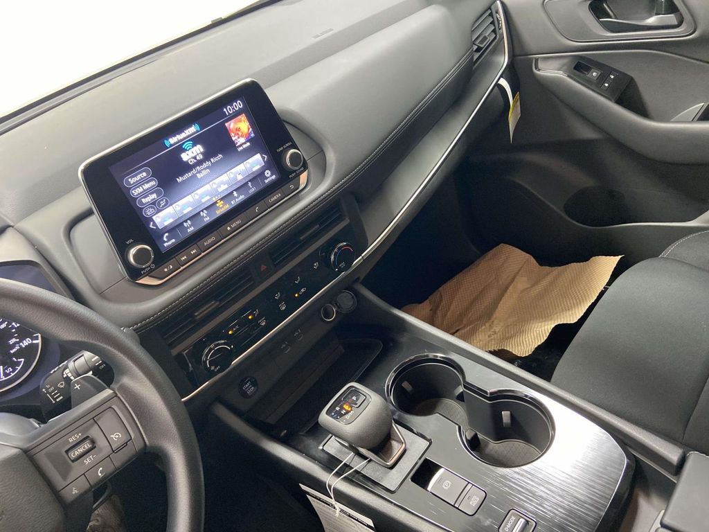 2026 Nissan Rogue S - Photo 15