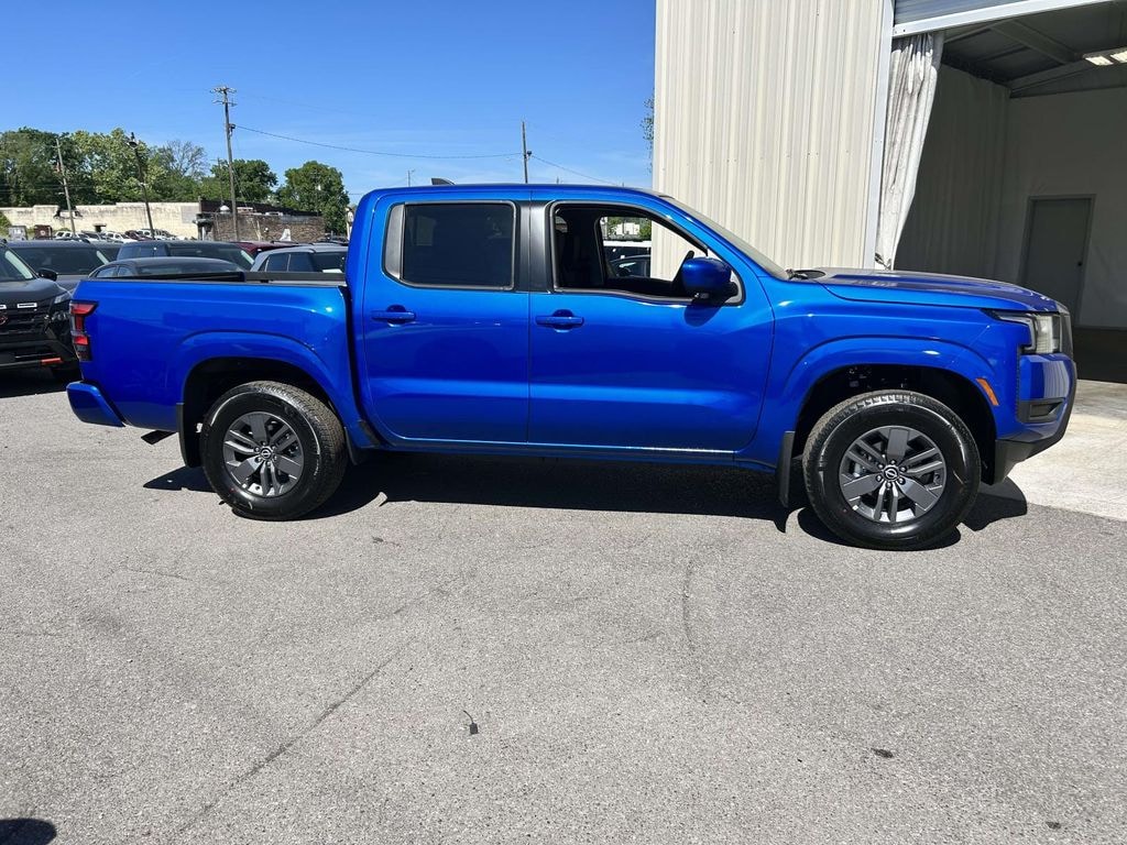 New 2026 Nissan Frontier SV Crew Cab