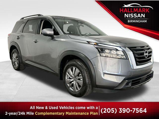 2025 Nissan Pathfinder SV 2WD's photo