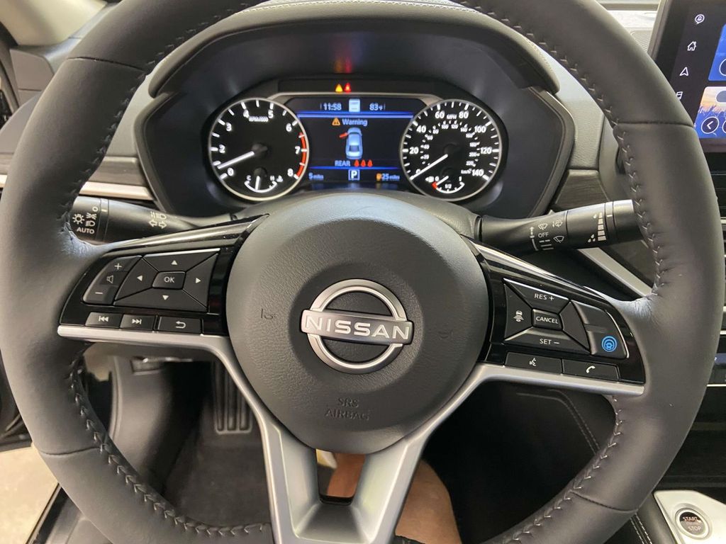 2025 Nissan Altima SL - Photo 21