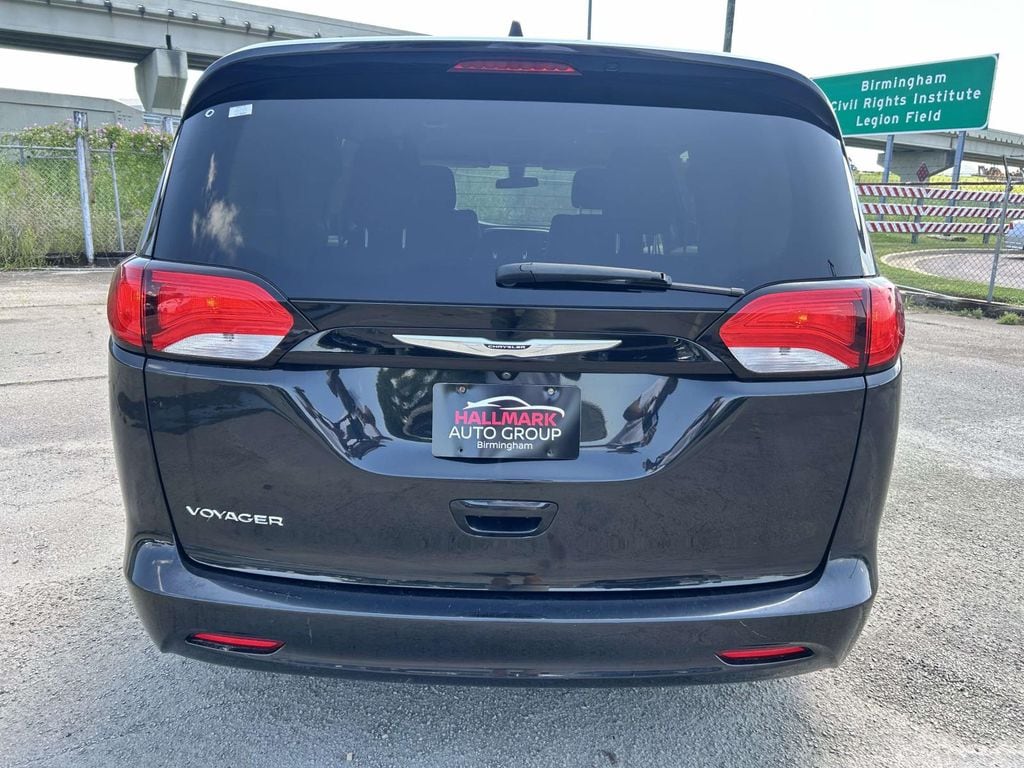 Used 2022 Chrysler