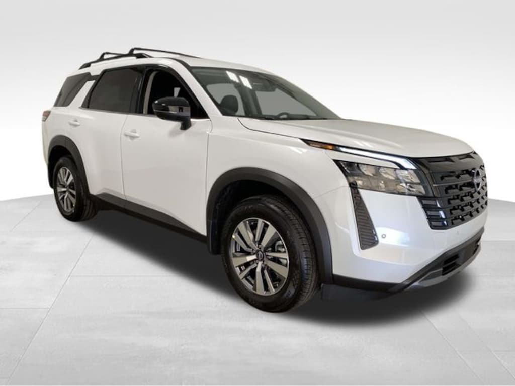 New 2026 Nissan Pathfinder SL SUV