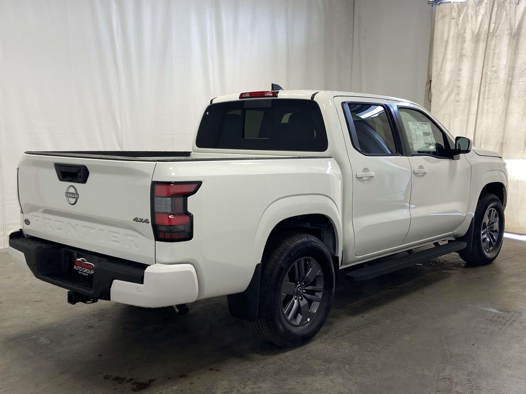 2026 Nissan Frontier SV - Photo 3