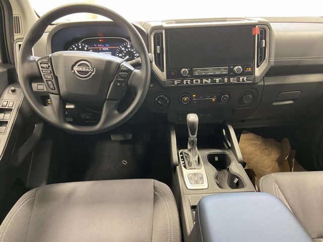 2026 Nissan Frontier SV - Photo 8
