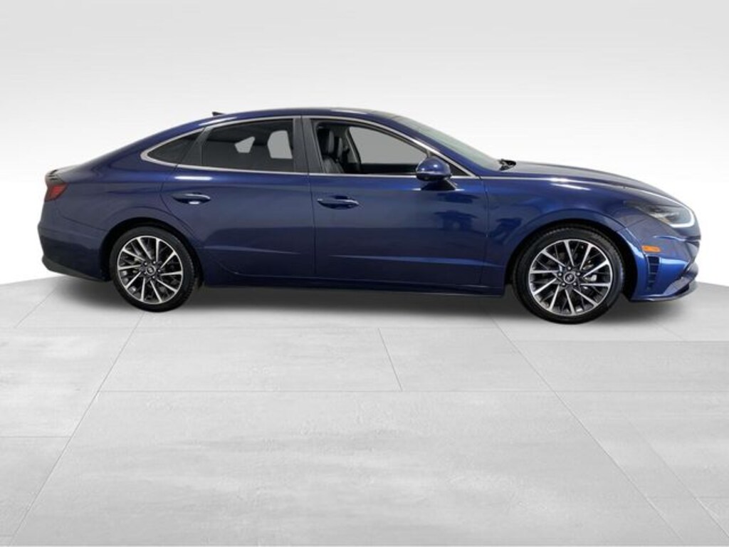 Used 2022 Hyundai Sonata Limited Sedan