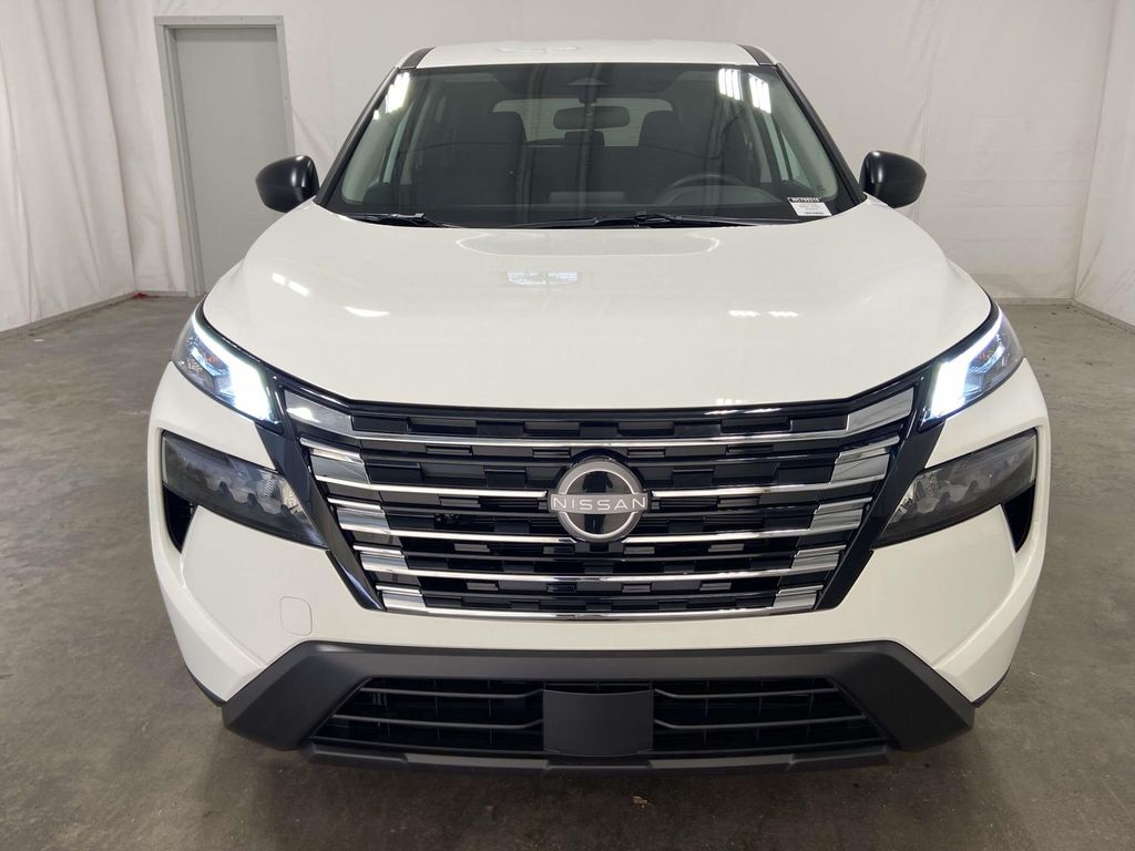 2026 Nissan Rogue S - Photo 6
