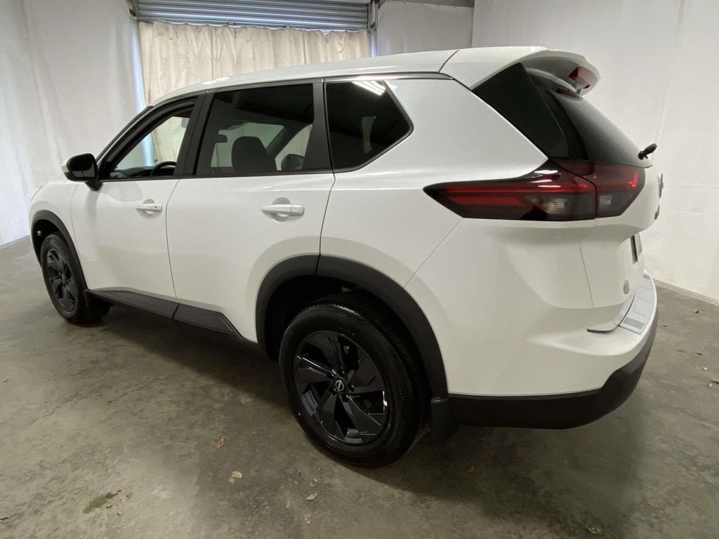 New 2026 Nissan Rogue SV Sport Utility