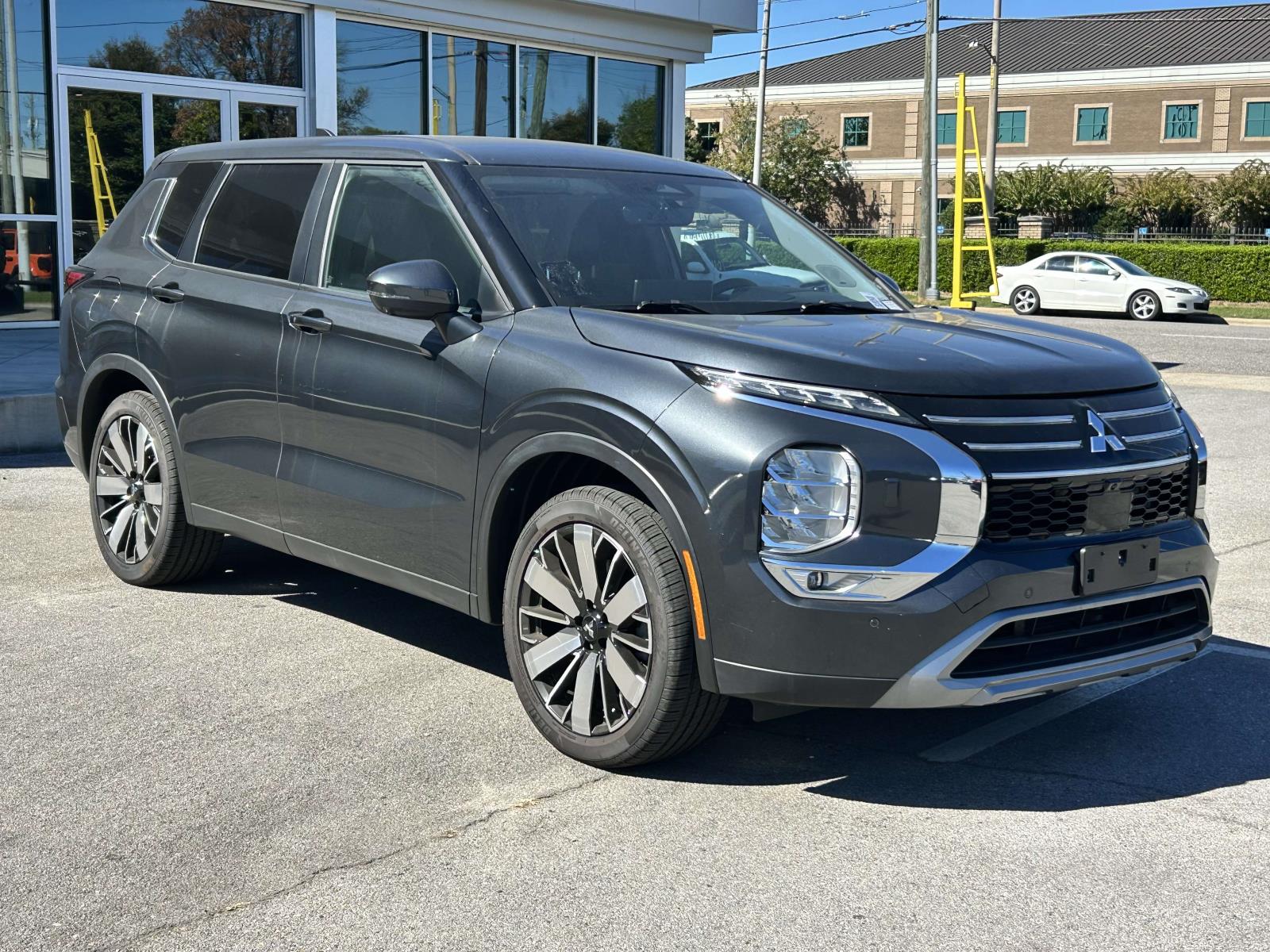 2025 Mitsubishi Outlander