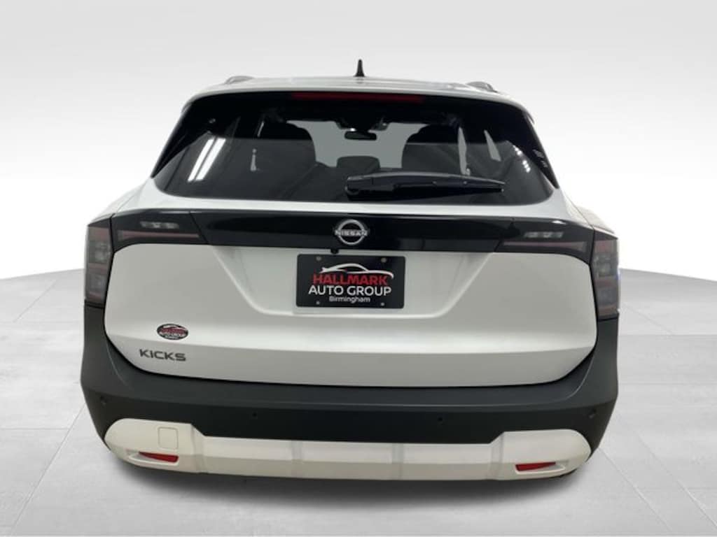 New 2026 Nissan Kicks SV SUV