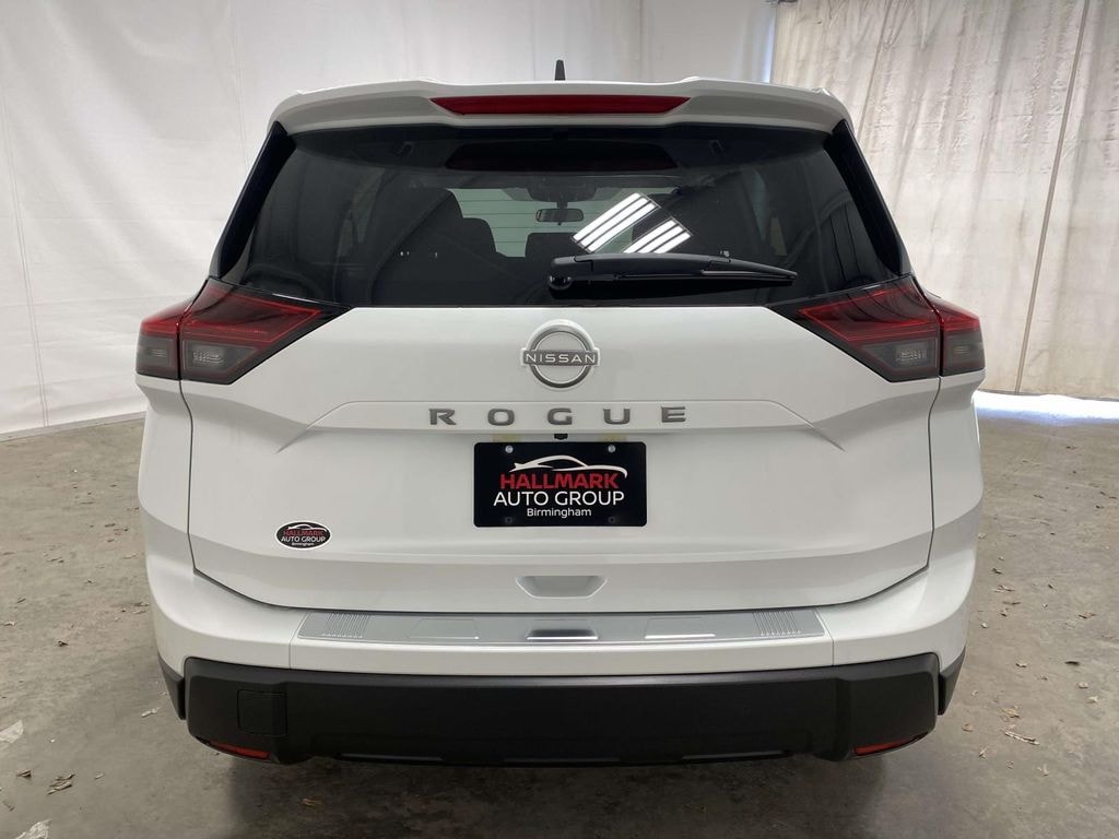 New 2026 Nissan Rogue SV Sport Utility